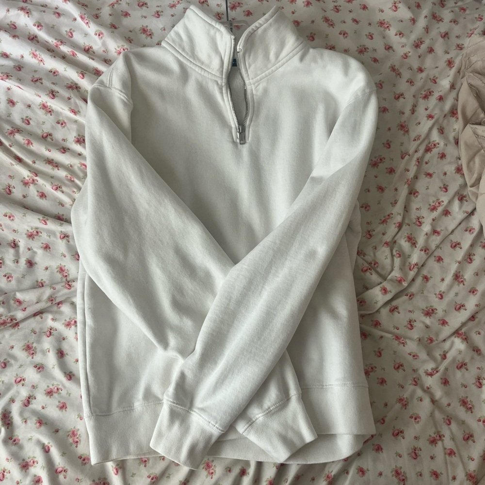 Brandy Melville Cream Fleece Pullover